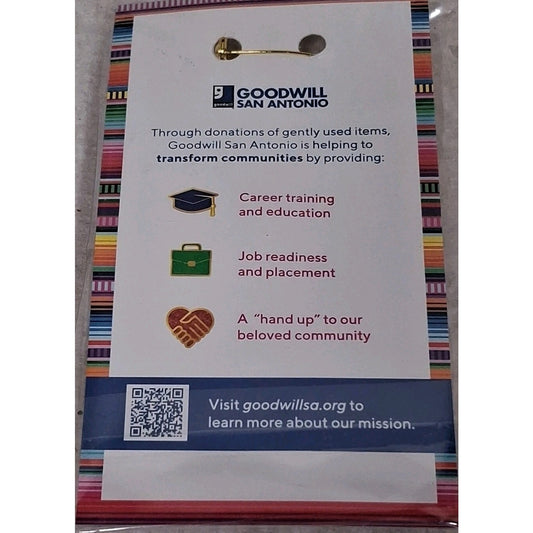2023 Fiesta Goodwill Denim Jean Pocket Clothes Hanger San Antonio Pinback
